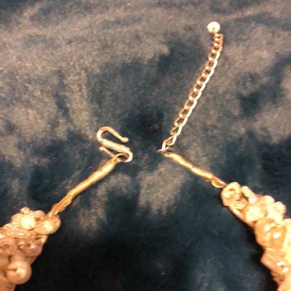 Beaded Choker - STATEMENT neck lace simulated lg and sm pearls w/ AB crystals. - Picture 5 of 6